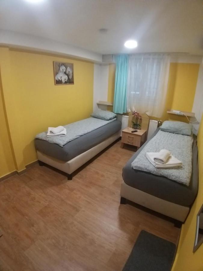 Deniz Pension Budapest Exterior foto