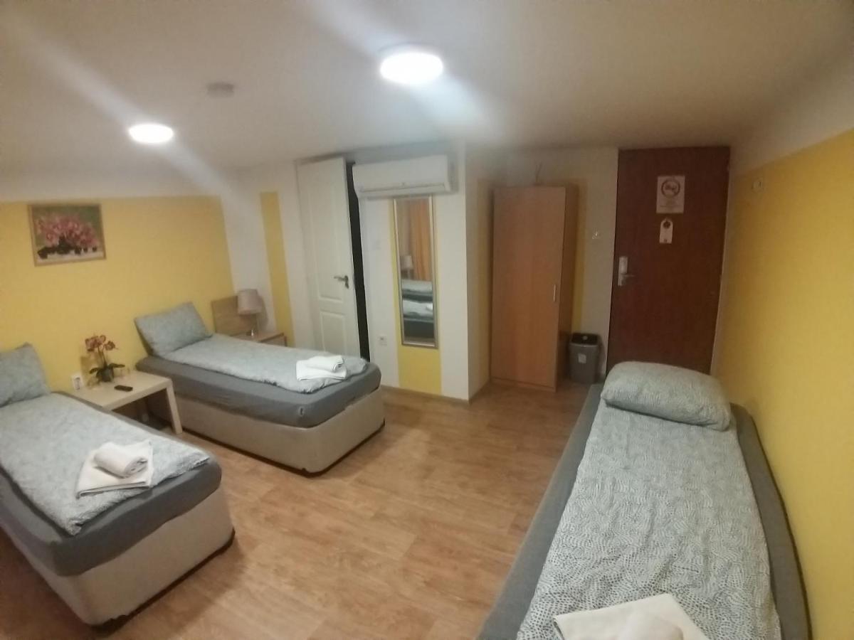 Deniz Pension Budapest Exterior foto